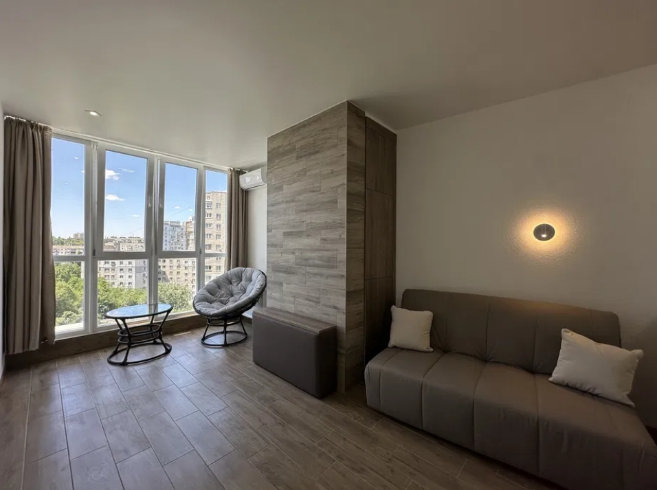 продажа однокомнатной квартиры номер A-174481 в Приморском районе, фото номер 8